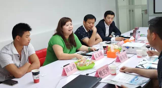睿瑪科公司來訪東方龍商務,深入洽談世界級防水連接器產(chǎn)品的全國轉(zhuǎn)化與推廣 睿瑪科公司來訪東方龍商務,深入洽談世界級防水連接器產(chǎn)品的全國轉(zhuǎn)化與推廣