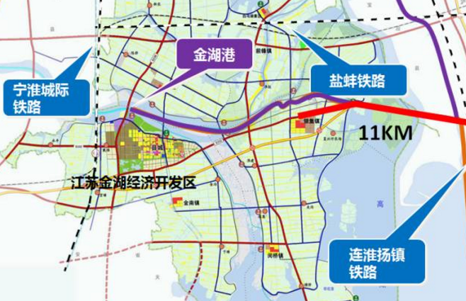 陪同通用航空投資選址項(xiàng)目方考察江蘇金湖，達(dá)成合作共識，三方共同簽訂投資意向協(xié)議