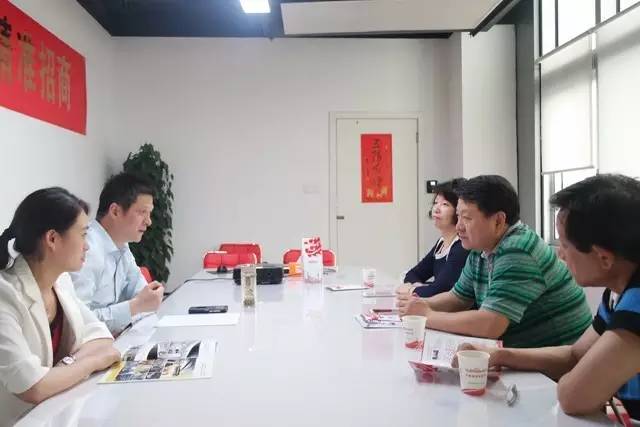 東方龍商務與上海孜畫傳媒建立戰(zhàn)略合作伙伴關系，拓寬延伸平臺增值服務領域