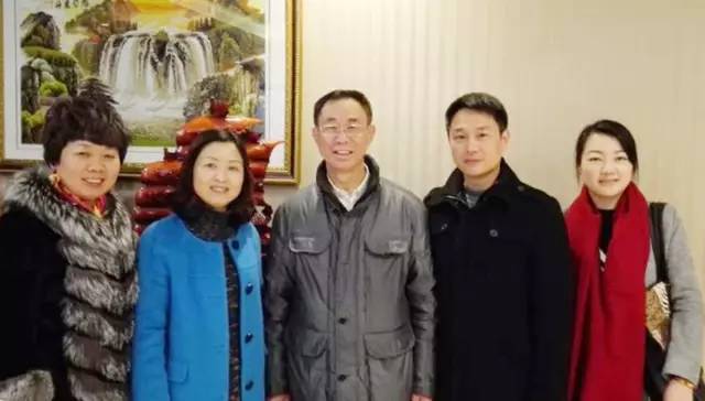 東方龍商務(wù)陪同紡織廠(chǎng)外遷投資選址項(xiàng)目方考察江西九江縣,推進(jìn)項(xiàng)目落戶(hù) 東方龍商務(wù)陪同紡織廠(chǎng)外遷投資選址項(xiàng)目方考察江西九江縣,推進(jìn)項(xiàng)目落戶(hù)
