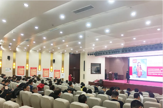 山西長治國家級高新區(qū)特邀東方龍商務(wù)集團專業(yè)團隊深度智慧招商培訓(xùn)