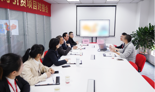 專業(yè)招商實(shí)力！集團(tuán)舉行?貴州省荔波縣委托招商引資啟動(dòng)會(huì)暨低空旅游服務(wù)綜合體項(xiàng)目?對(duì)接會(huì)