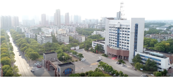 集團(tuán)全力助推江西省鷹潭市月湖區(qū)委托招商引資，以“園區(qū)經(jīng)濟(jì)”為抓手，打造發(fā)展“增長(zhǎng)極”