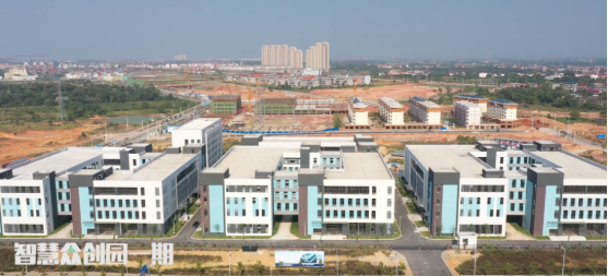 集團(tuán)全力助推江西省鷹潭市月湖區(qū)委托招商引資，以“園區(qū)經(jīng)濟(jì)”為抓手，打造發(fā)展“增長(zhǎng)極”