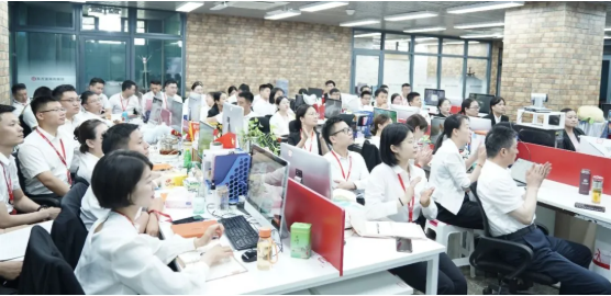 戰(zhàn)高溫、比質(zhì)量、拼干勁！7月中旬，集團(tuán)成功通過28個(gè)優(yōu)質(zhì)投資選址項(xiàng)目