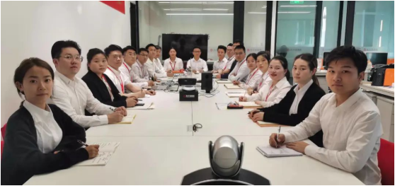 三地聯(lián)動、四輪驅動，確保招商精力不散、力度不減、熱度不降！4月上旬，集團成功通過39個優(yōu)質投資選址項目！