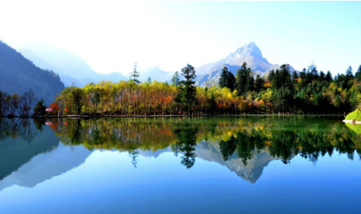 東方龍商務(wù)集團(tuán)全力助推湖南邵陽(yáng)縣委托招商引資，打造產(chǎn)城融合新高地