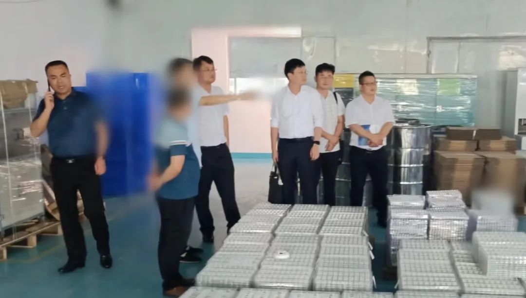 5月24日，集團(tuán)成功推動(dòng)高品質(zhì)聚合物電池投資選址項(xiàng)目對(duì)接湖南某地方政府