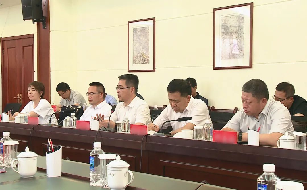 投資額40億！大型新能源多業(yè)態(tài)布局投資選址項(xiàng)目方順利考察黑龍江某地方政府