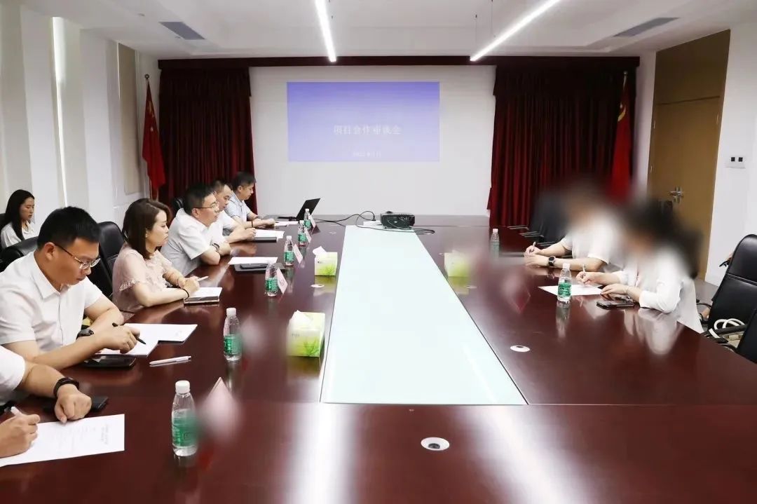 區(qū)委書(shū)記親自帶隊(duì)！四川某地方政府領(lǐng)導(dǎo)一行赴知名影視文旅休閑度假投資選址項(xiàng)目企業(yè)考察調(diào)研