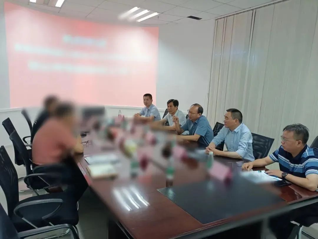  擁有近200項(xiàng)研發(fā)專利，細(xì)分行業(yè)龍頭企業(yè)！安徽某地方政府赴高端液壓設(shè)備制造投資選址項(xiàng)目企業(yè)考察交流