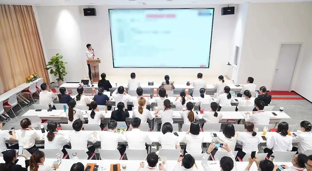 決戰(zhàn)四季度，沖刺總目標(biāo)！9月下旬，集團(tuán)成功通過28個(gè)優(yōu)質(zhì)投資選址項(xiàng)目