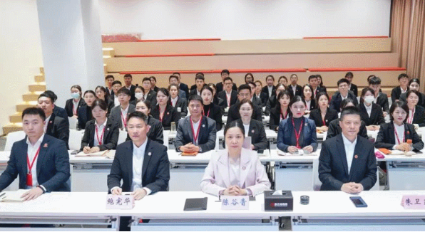 【進(jìn)博之約】日行不止兩萬步，東方龍商務(wù)集團(tuán)項目“特戰(zhàn)隊”背后的故事......