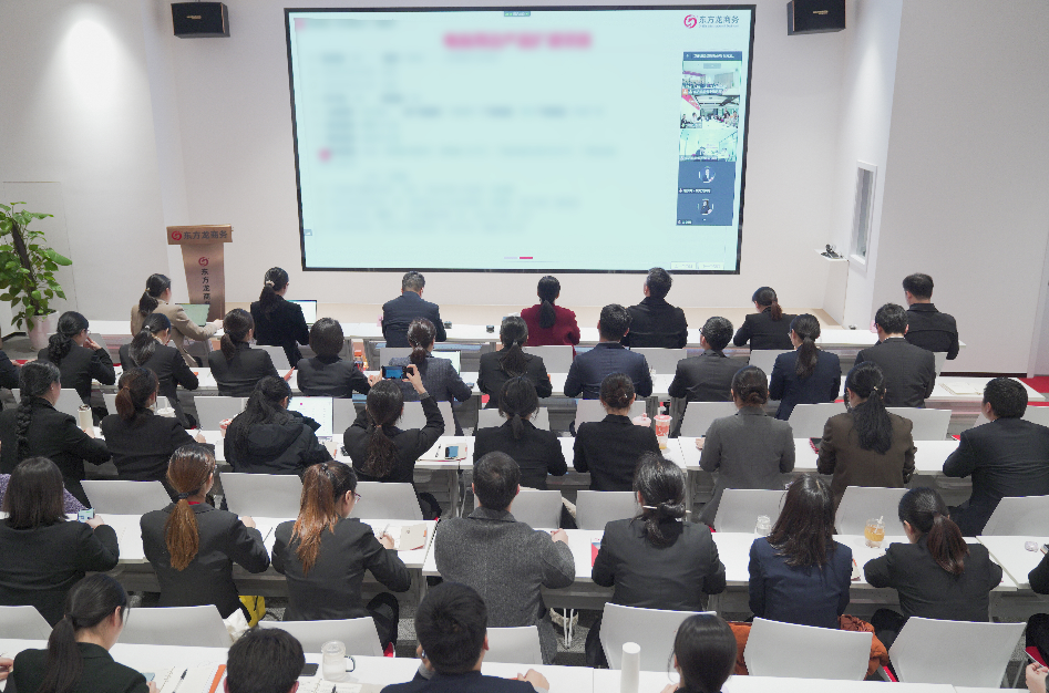 全力搶項(xiàng)目，拓市場，拼落地！12月上旬，集團(tuán)成功通過34個(gè)優(yōu)質(zhì)投資選址項(xiàng)目