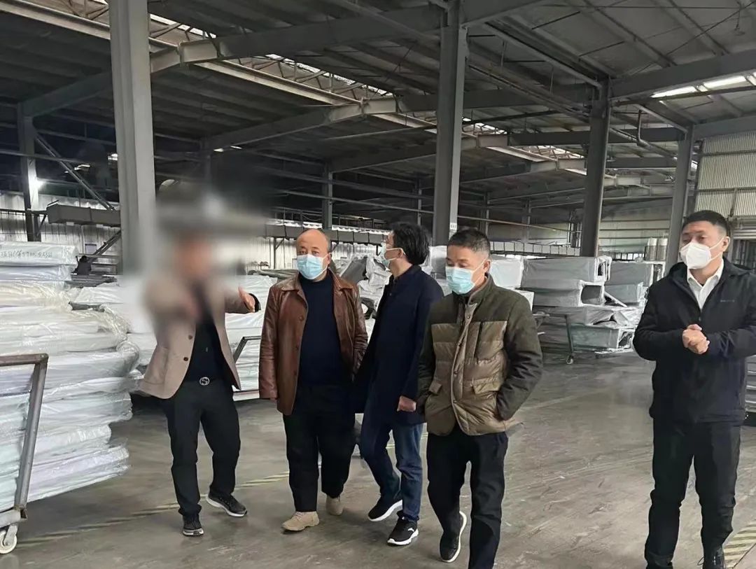 年產(chǎn)值10億！浙江某地方政府赴高檔庭院裝飾配件擴(kuò)建投資選址項目企業(yè)考察調(diào)研