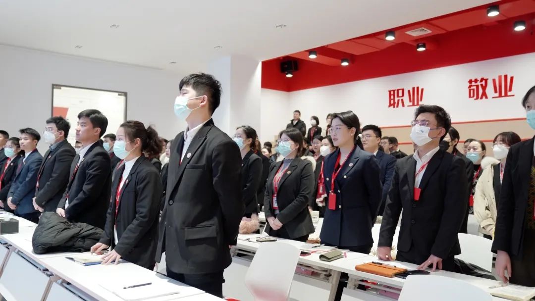 東方龍商務(wù)新年第一場招商培訓(xùn)！收心歸位謀開局，凝心聚力再出發(fā)！