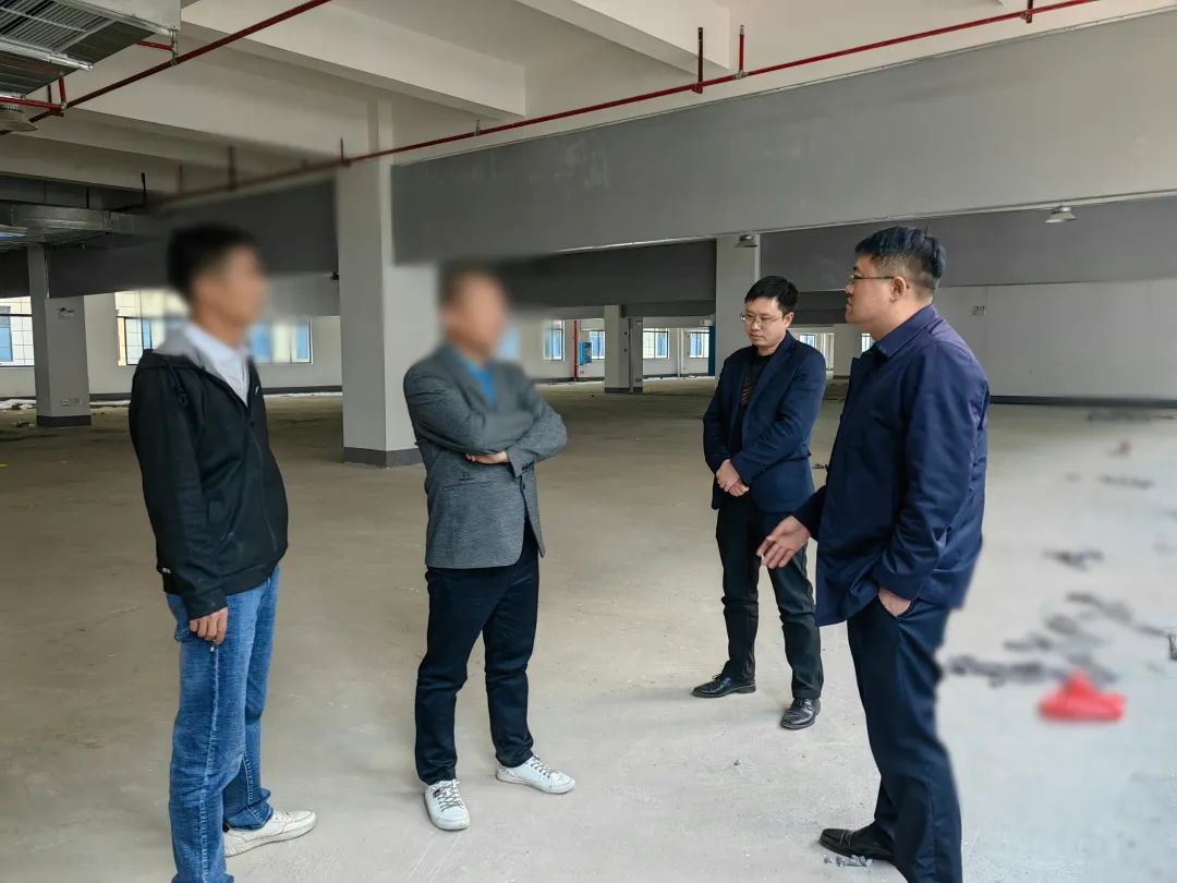 技術(shù)領(lǐng)先，訂單充足！消費類電池擴(kuò)建投資選址項目方反向考察湖南某地方政府