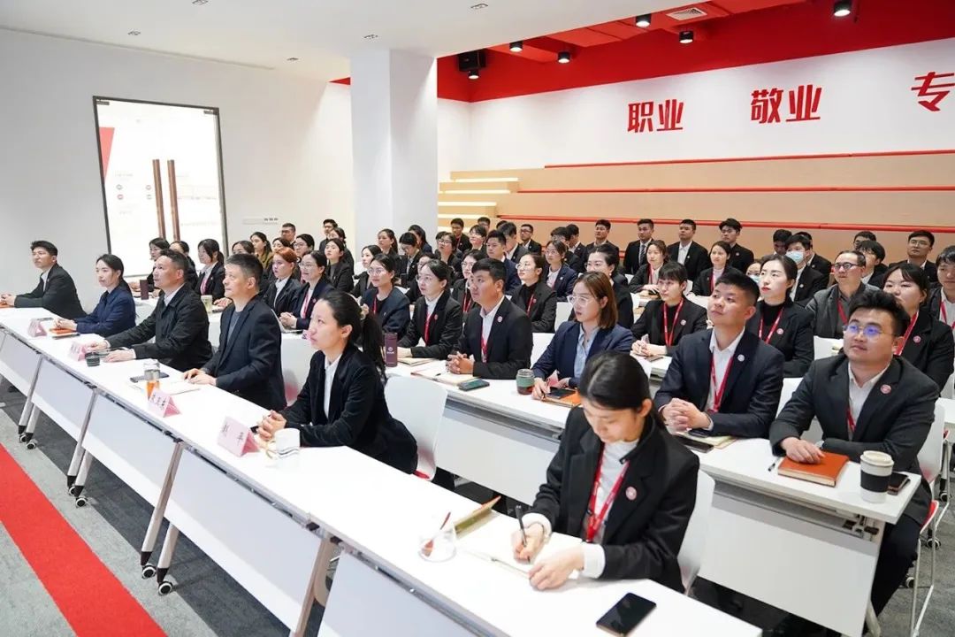 政府招商熱潮涌，項目開發(fā)勢如虹！3月上旬，集團成功通過31個優(yōu)質投資選址項目