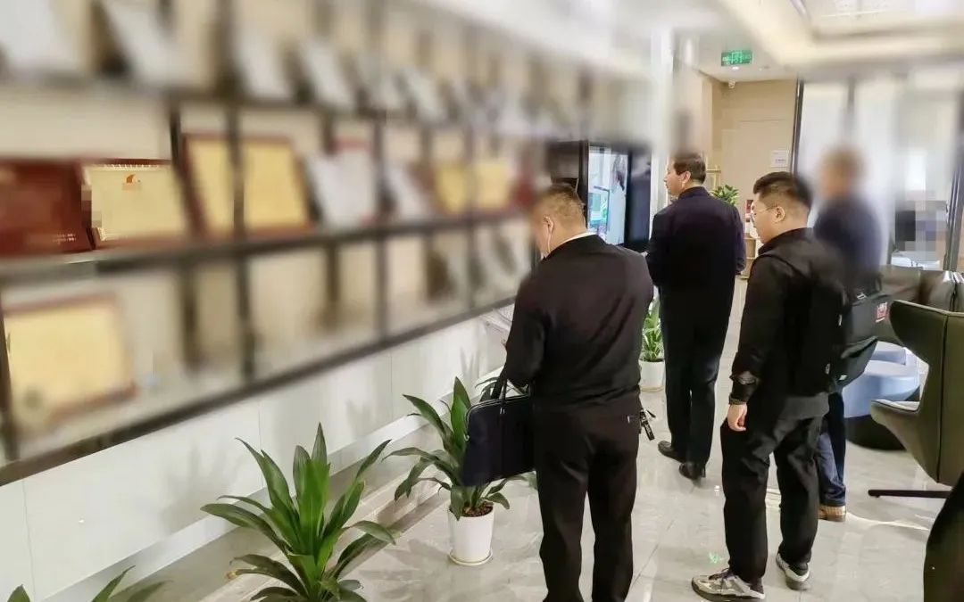 華為、小米等知名企業(yè)供應(yīng)商！安徽某地方政府實地對接高端光學制造生產(chǎn)投資選址項目
