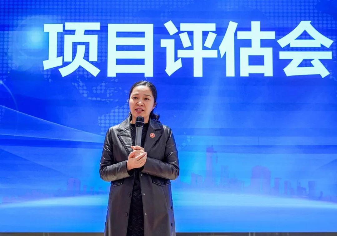 再推動(dòng)一批項(xiàng)目落地，再塑造一批典型案例，發(fā)出集團(tuán)招商最強(qiáng)音！3月下旬，集團(tuán)成功通過34個(gè)優(yōu)質(zhì)投資選址項(xiàng)目