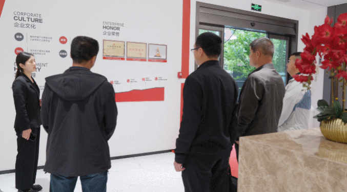 4月，集團共接待了113家政府園區(qū)，其中最高單日來訪量達17家