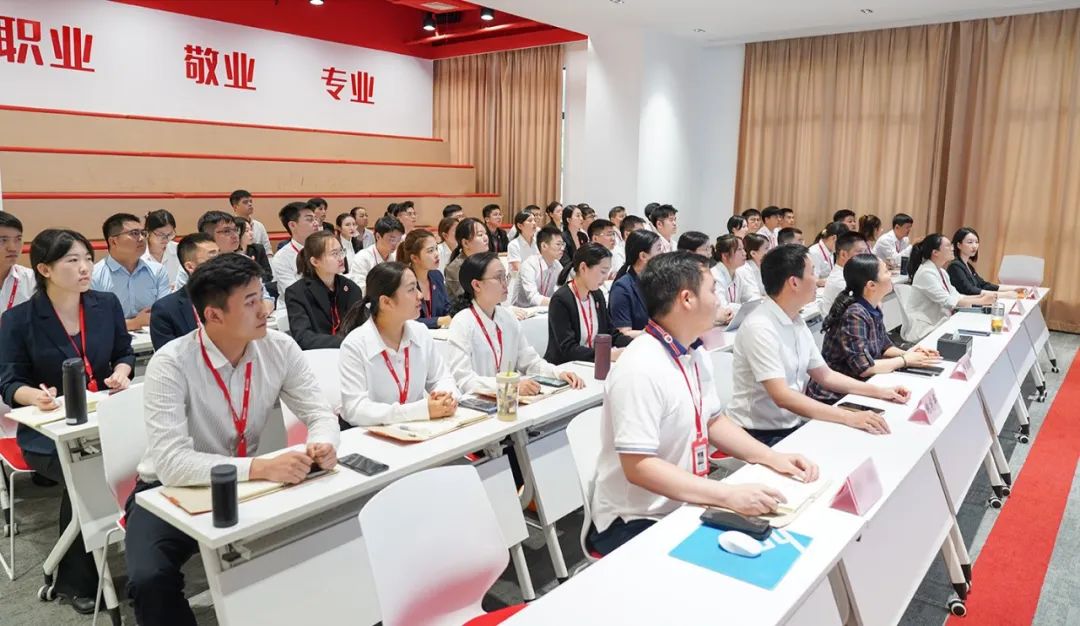 項(xiàng)目開發(fā)熱潮涌，千帆競(jìng)發(fā)勢(shì)如虹！7月中旬，集團(tuán)共37個(gè)優(yōu)質(zhì)投資選址項(xiàng)目通過(guò)評(píng)估