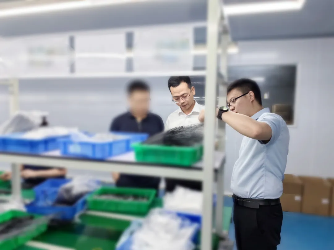 高新技術(shù)企業(yè)，暢銷產(chǎn)品眾多！四川某地方政府實地對接通訊數(shù)碼配件產(chǎn)品生產(chǎn)投資選址項目
